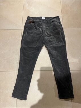 Sack’s Women’s grey velvet slim 3/4 pants